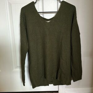 Sweater with cute back